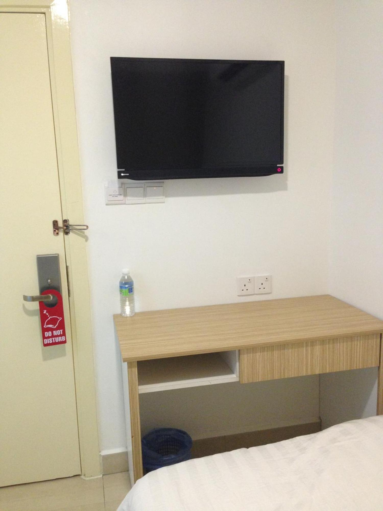 Crystal Garden Hotel - Seri Kembangan Pokój zdjęcie