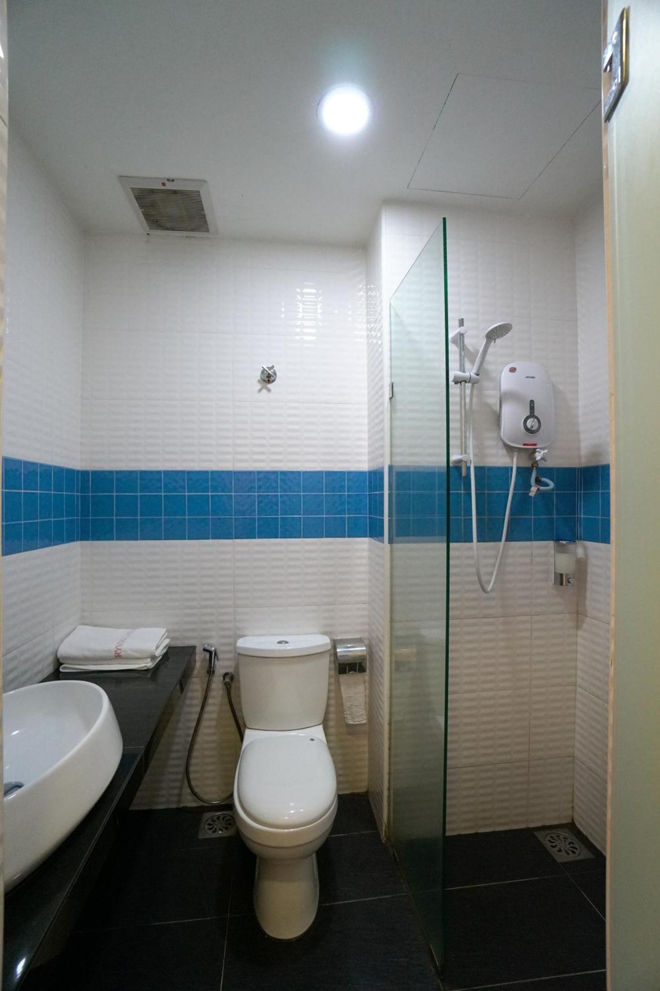 Crystal Garden Hotel - Seri Kembangan Pokój zdjęcie
